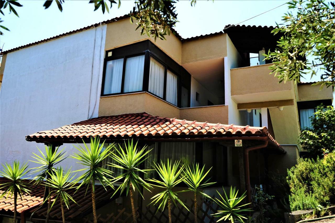 Pension Karvounoskala Stratoni Exterior photo