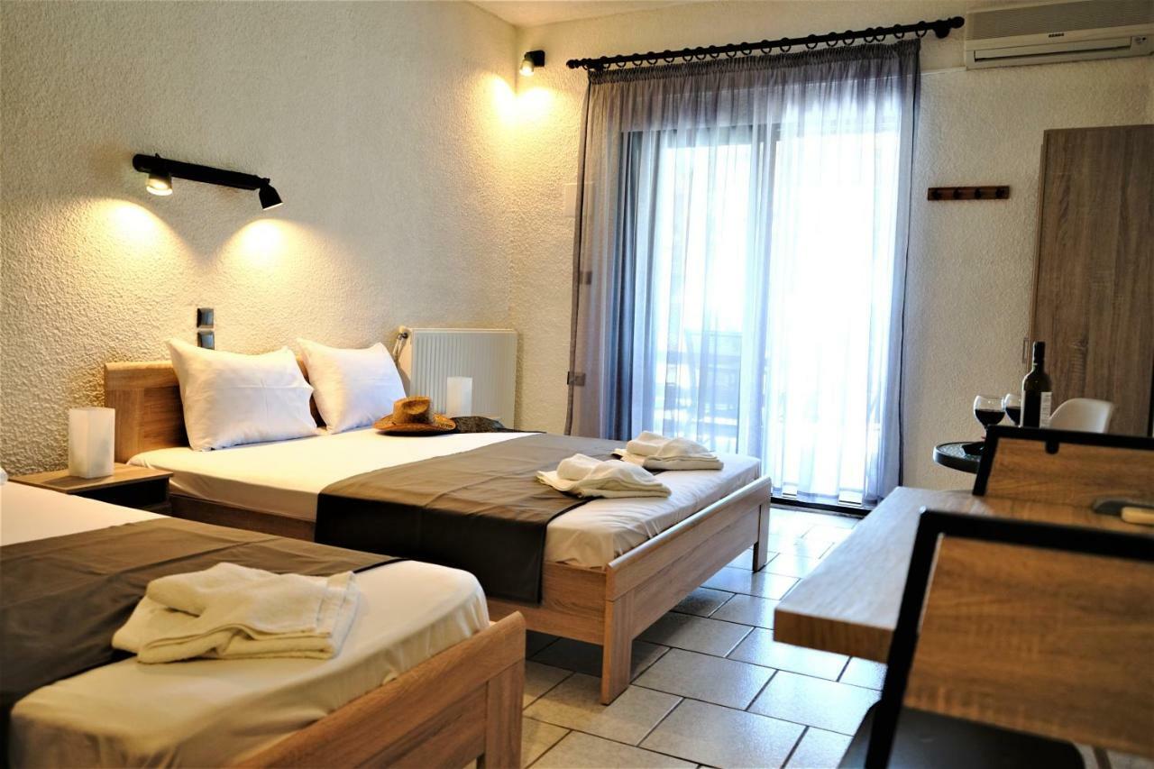 Pension Karvounoskala Stratoni Exterior photo